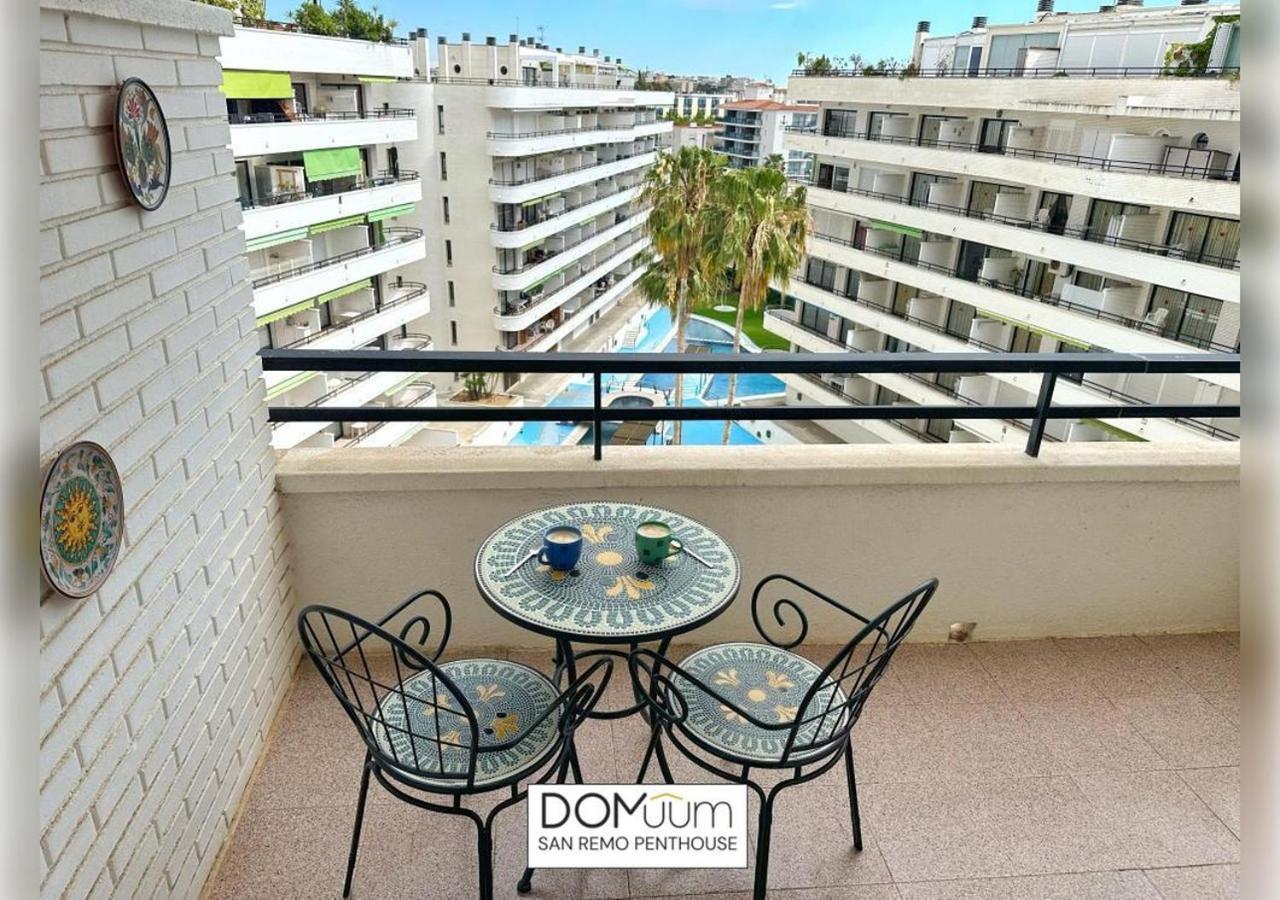 Domuum Holidays - San Remo Penthouse Салоу Екстер'єр фото