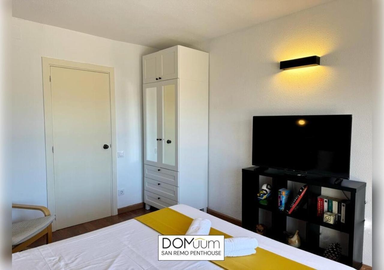 Domuum Holidays - San Remo Penthouse Салоу Екстер'єр фото