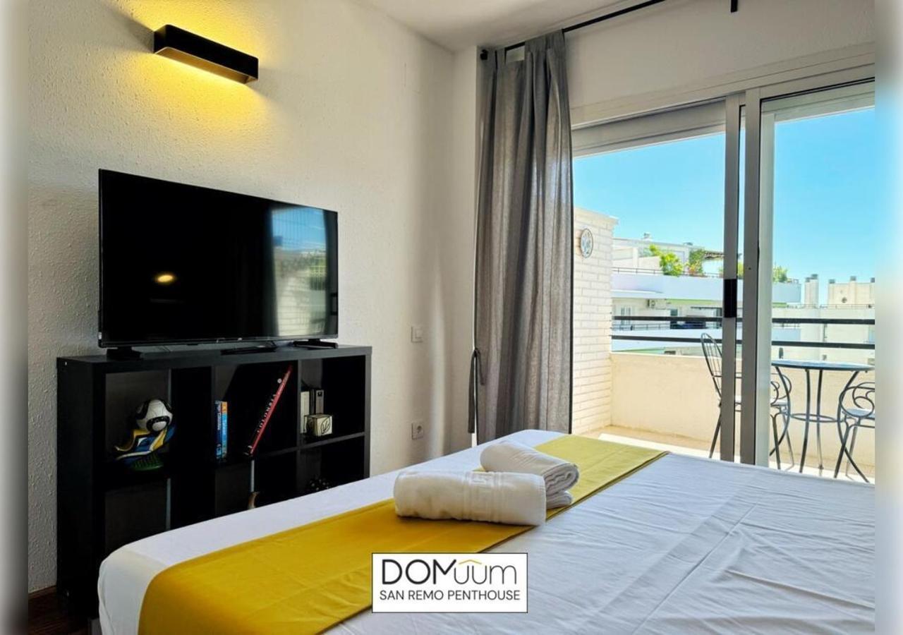 Domuum Holidays - San Remo Penthouse Салоу Екстер'єр фото