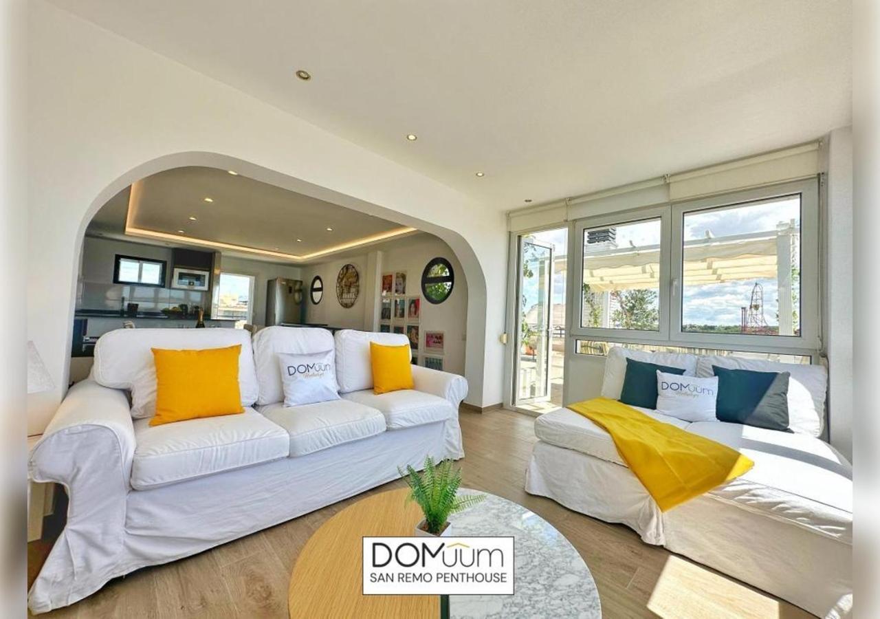 Domuum Holidays - San Remo Penthouse Салоу Екстер'єр фото