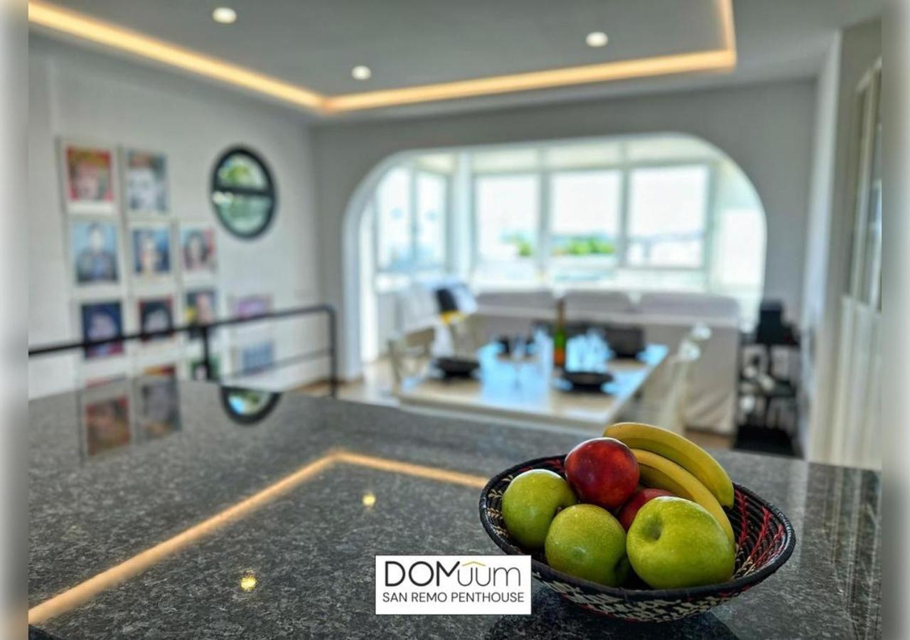 Domuum Holidays - San Remo Penthouse Салоу Екстер'єр фото