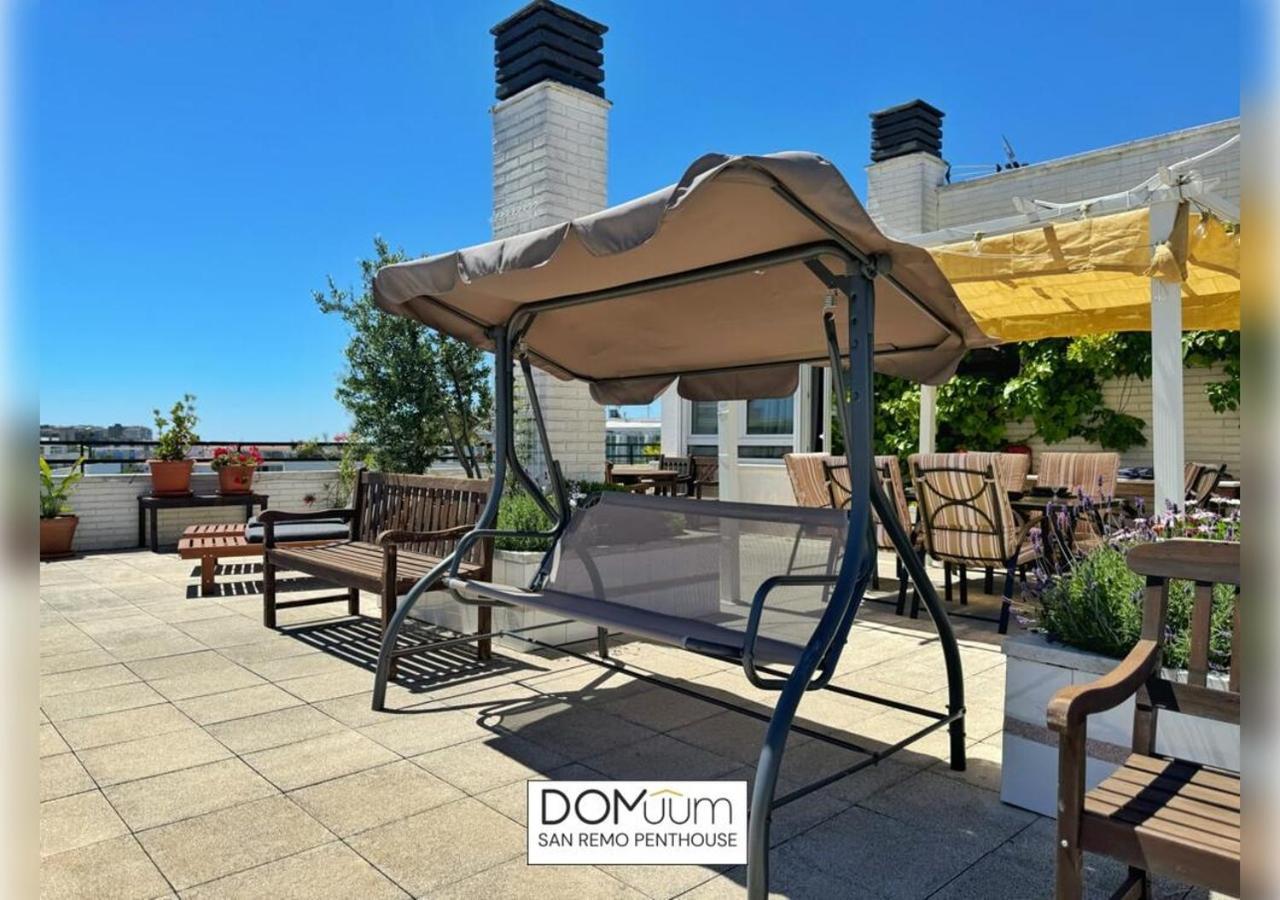 Domuum Holidays - San Remo Penthouse Салоу Екстер'єр фото