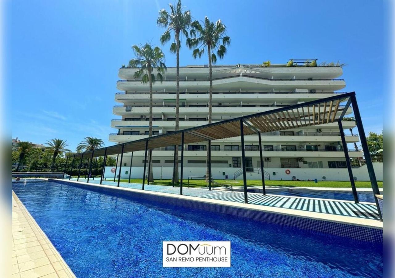 Domuum Holidays - San Remo Penthouse Салоу Екстер'єр фото